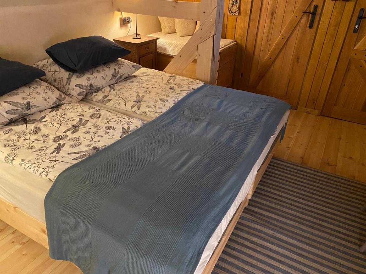 Chyza Hapele Hotel Zatwarnica Kültér fotó