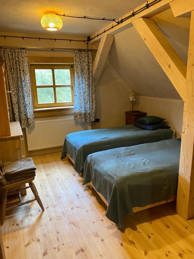 Chyza Hapele Hotel Zatwarnica Kültér fotó